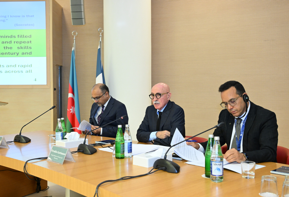 Nazir muavini: Ali məktəbə qəbul olmaq üçün əzbərləmək kifayət deyil