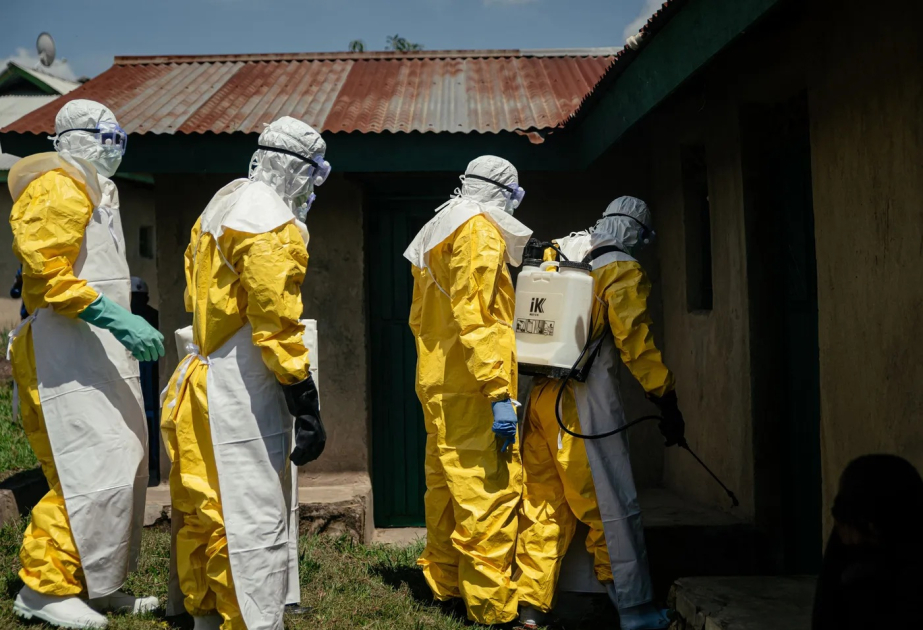 Ebola en RDC : un essai vaccinal lancé alors que les cas dépassent les 10 000