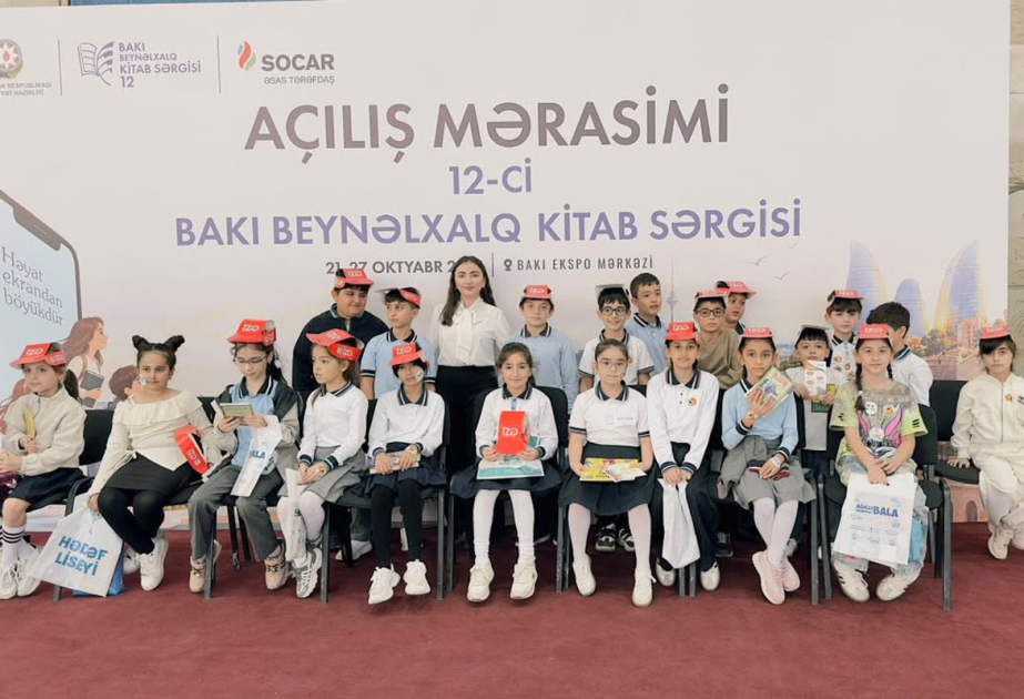 Paytaxt məktəbliləri XII Bakı Beynəlxalq Kitab Sərgisində