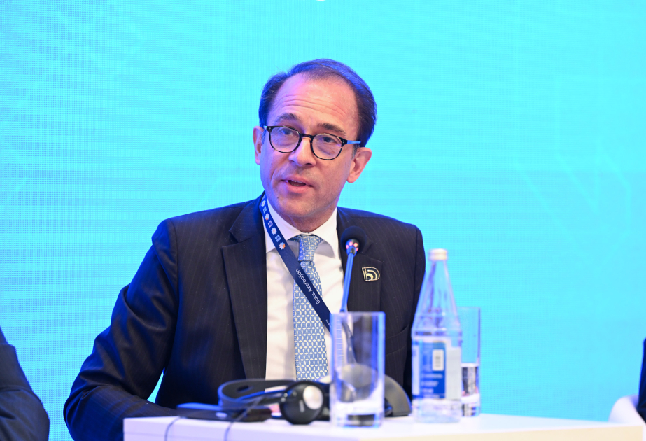 Kristian Kamill: Müxtəlif dini inanclara malik insanların yaşadığı dünyəvi dövləti qorumaq üçün ortaq maraq mövcuddur