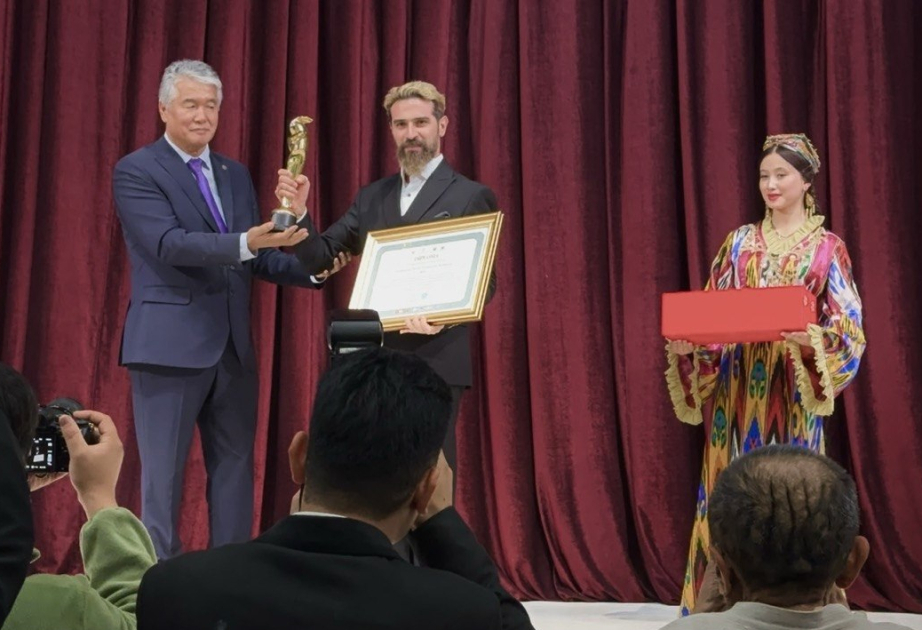 Pantomima Teatrının “İblis” tamaşası beynəlxalq festivalda mükafata layiq görülüb