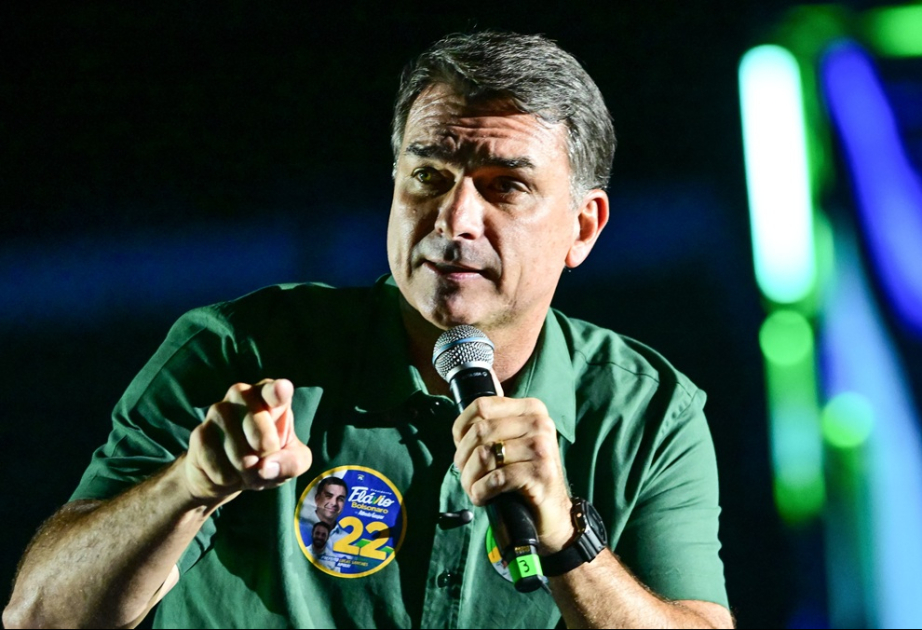 Flaviu Bolsonaro özünü Braziliyanın seçilmiş prezidenti elan edib