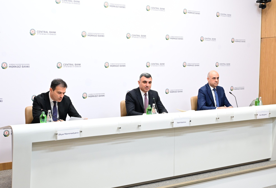 Mərkəzi Bankın sədri: Fiziki şəxslərin əmanətlərinin dollarlaşması 3,3 faiz bəndi azalıb