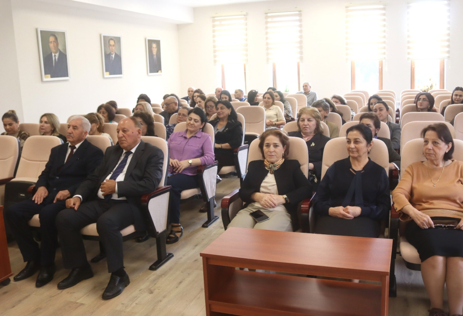 Botanika İnstitutunda elmmetrik bazalar və müəllif metrikalarına dair seminar təşkil olunub