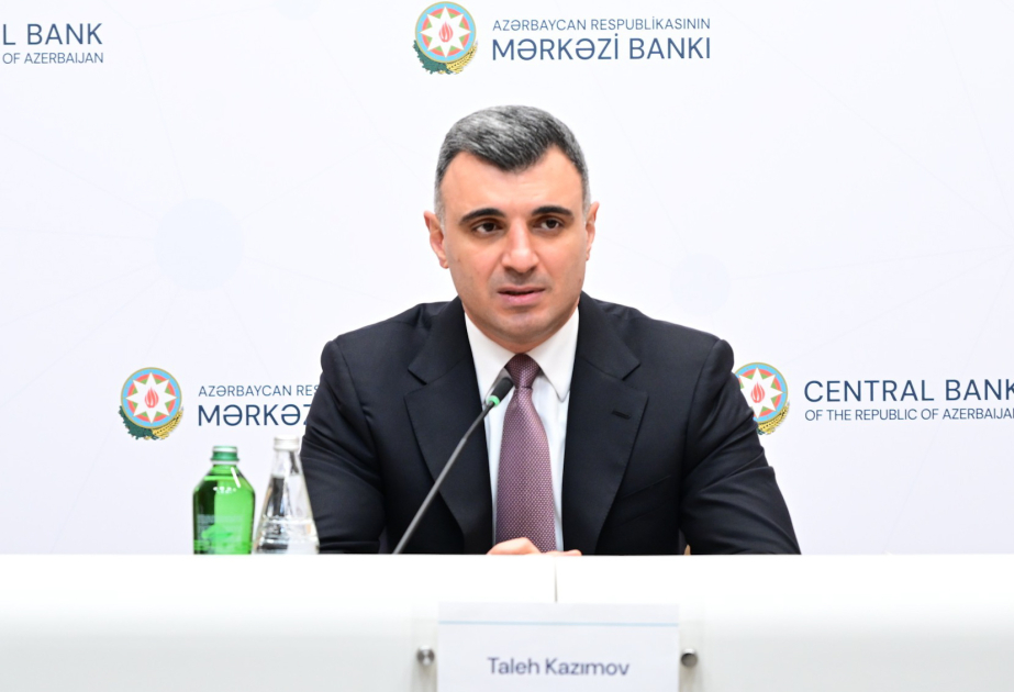 Mərkəzi Bankın sədri: Nağdsız əməliyyatların həcmi 11,7 faiz artıb