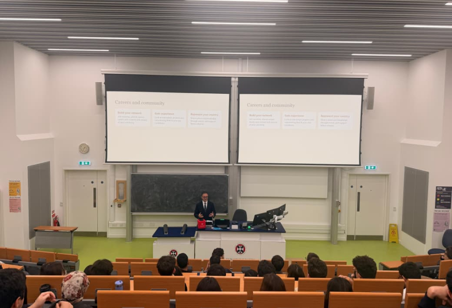 Edinburq Universitetində təhsil alan Dövlət Proqramı təqaüdçüləri ilə görüş olub
