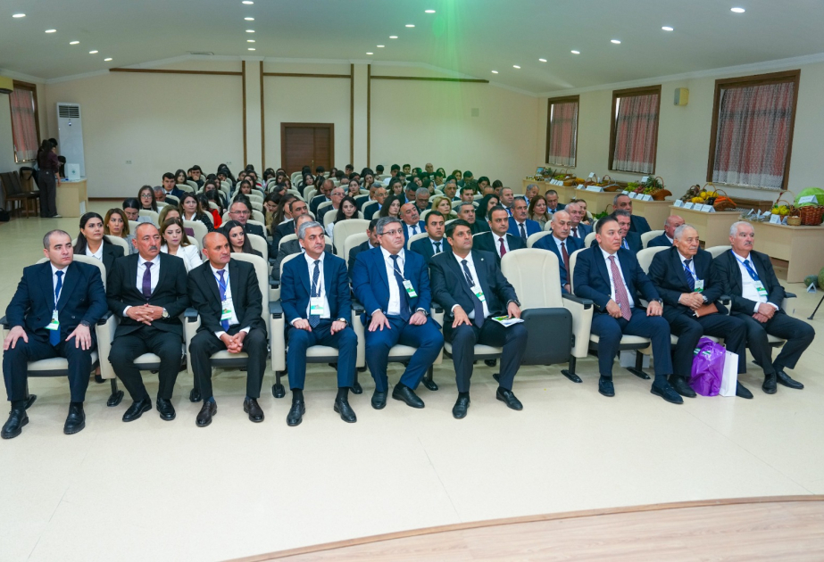 ® NDU-da orqanik və dayanıqlı kənd təsərrüfatına dair II Respublika Elmi Konfransı təşkil olunub