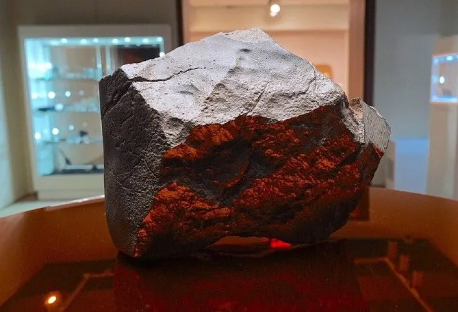 Alimlər Malidə tapılan 4,1 milyard il əvvələ aid Mars meteoritini tədqiq ediblər