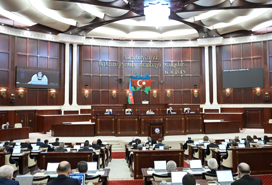 Pulsuz hüquqi yardımla bağlı yeni qanun layihəsi müzakirəyə çıxarılıb