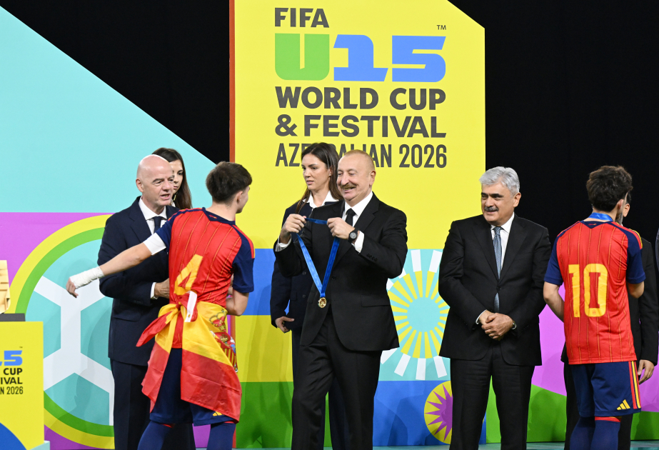 President Ilham Aliyev watched FIFA U-15 World Cup and Festival final, attended award ceremony