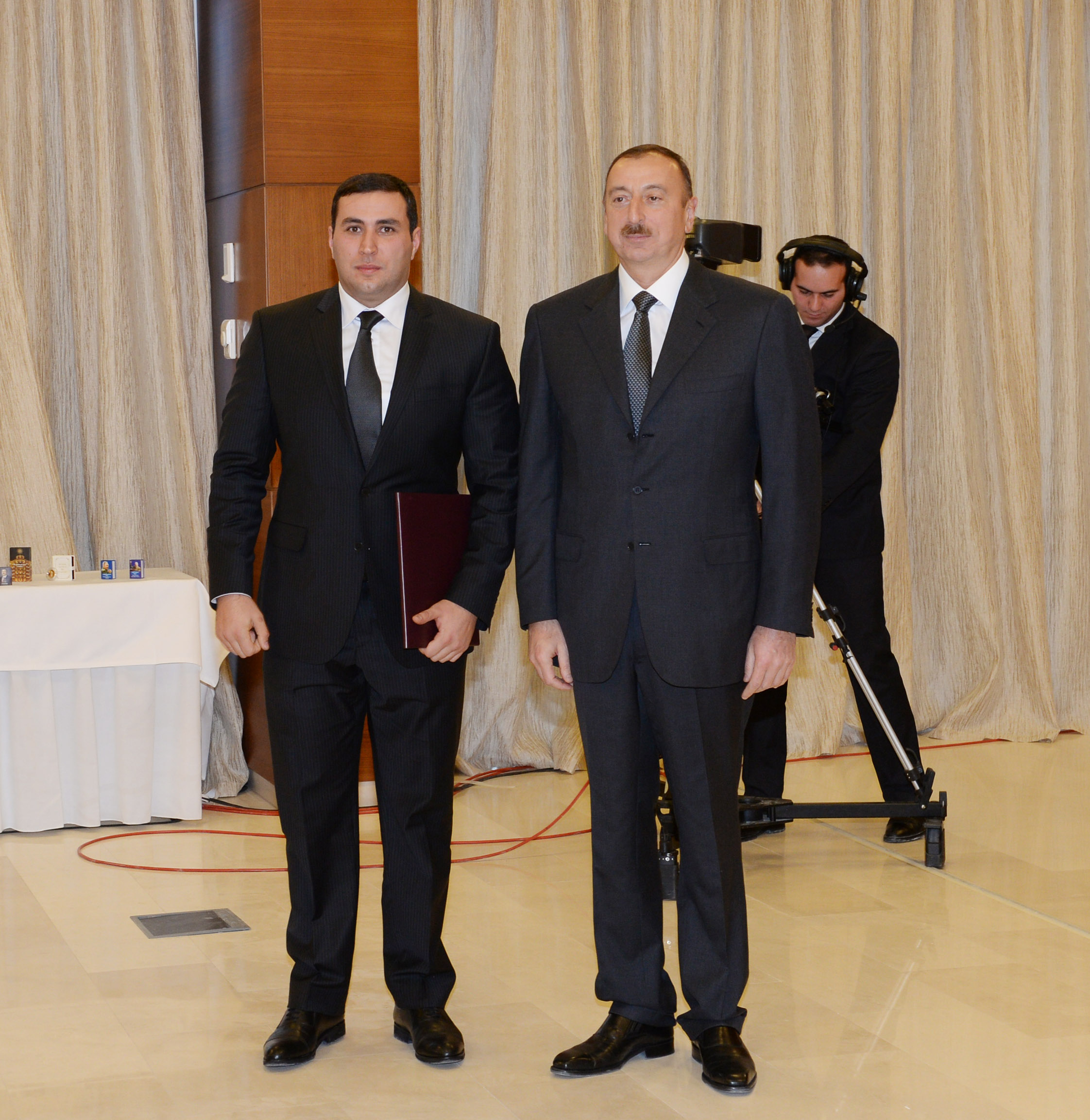 Год Нисанов и Ильхам Алиев