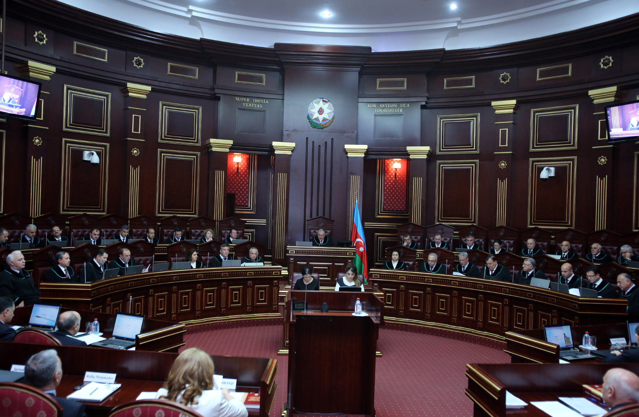 Верховный суд Azerbaydjanskoy respubliki