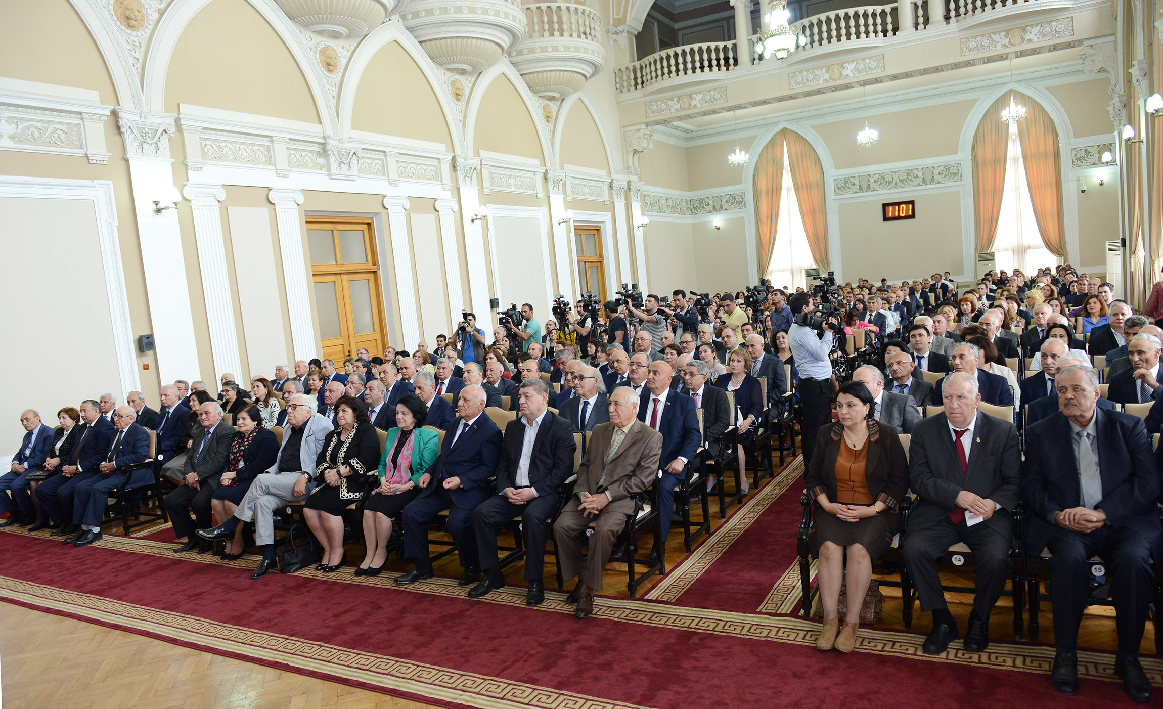 Аудиенция президент привет стеллаж