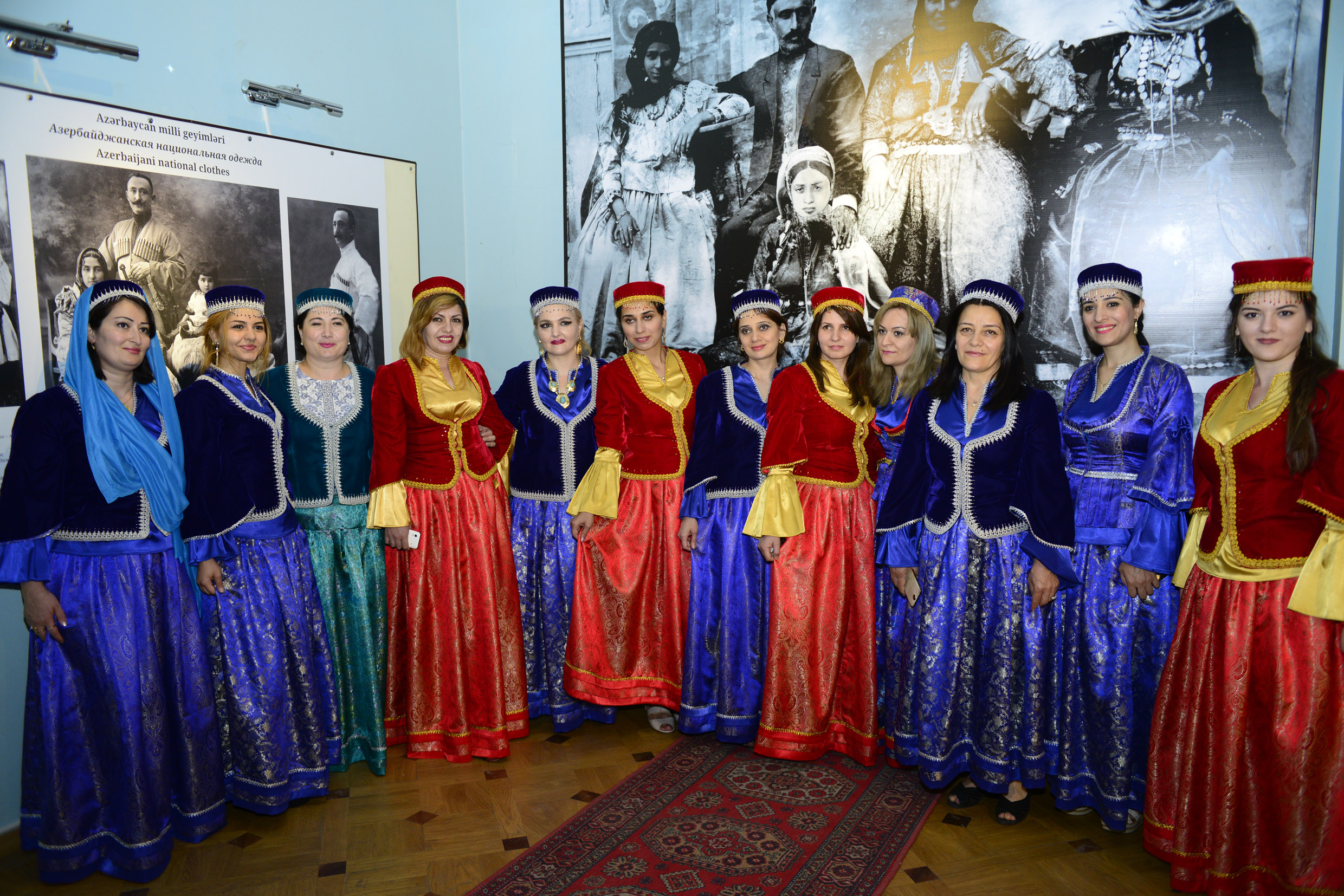 Национальный костюм Азербайджана