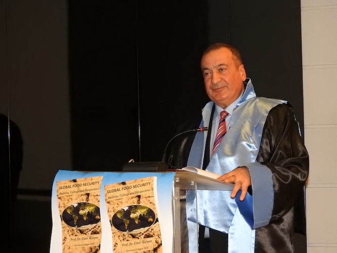 Romada professor Eldar Quliyevin kitabının təqdimatı keçirilib
