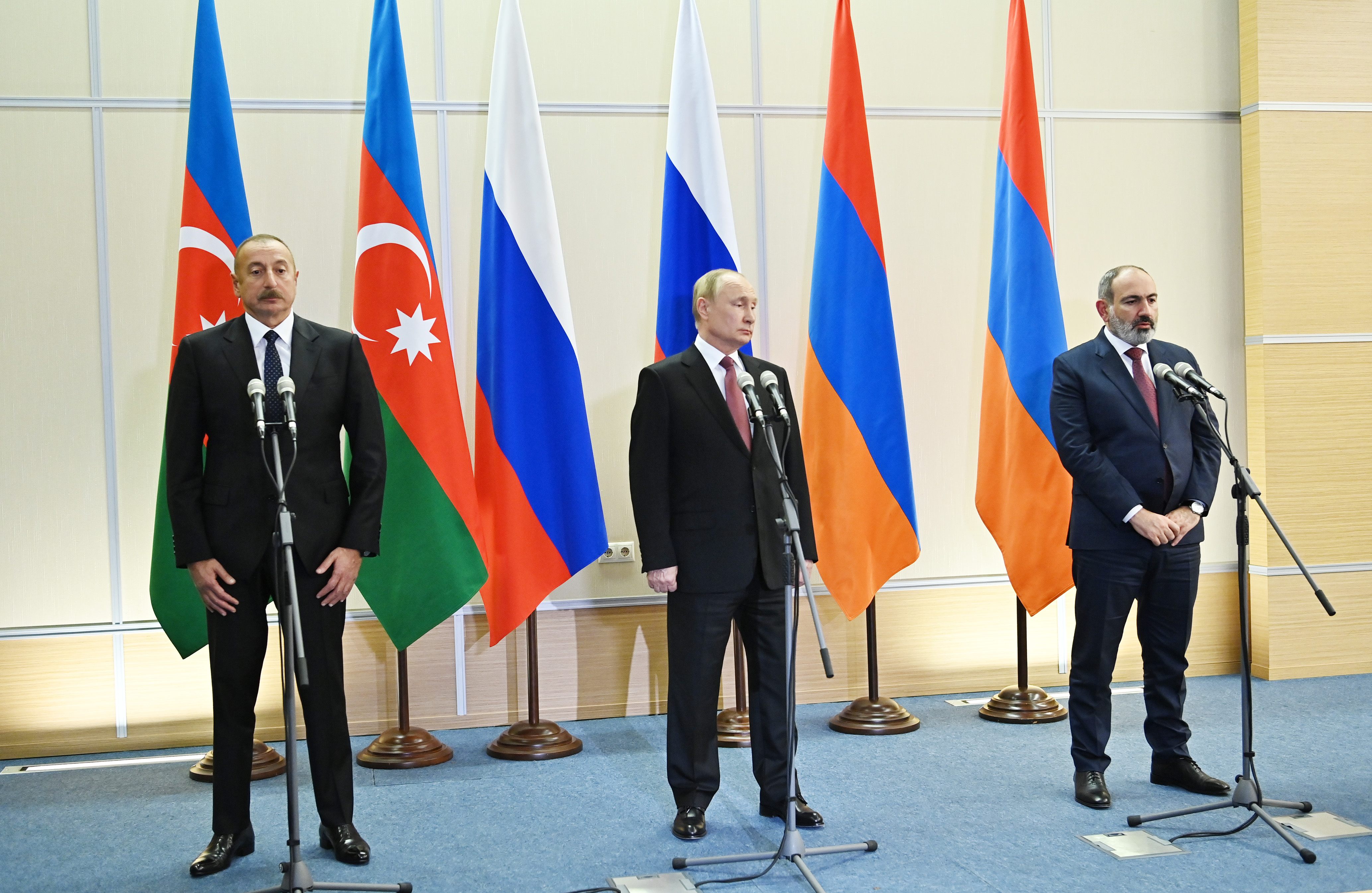 Соглашение армения и россия. Пашинян саммит СНГ 2022. Пашинян и Алиев встреча.