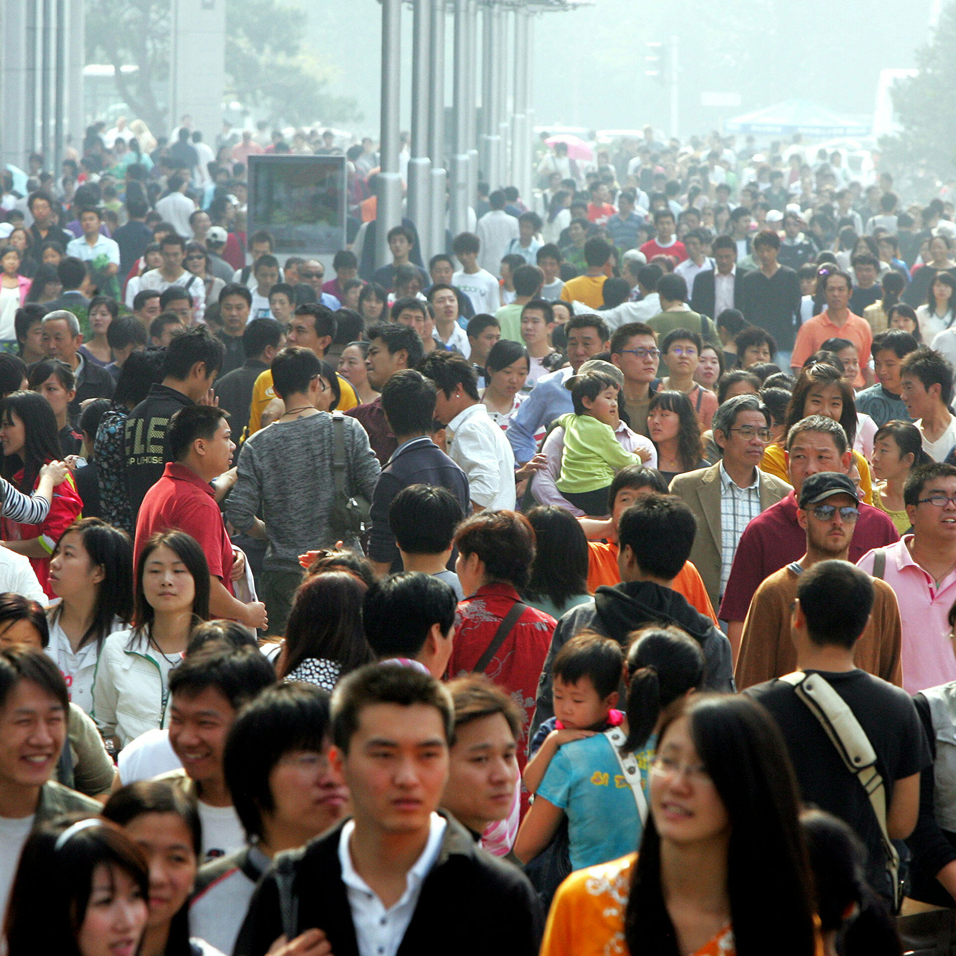 Какая численность китая. Населенность Китая 2022. Пекин население 2022. Китай перенаселение. Численность населения Китая 2022г.