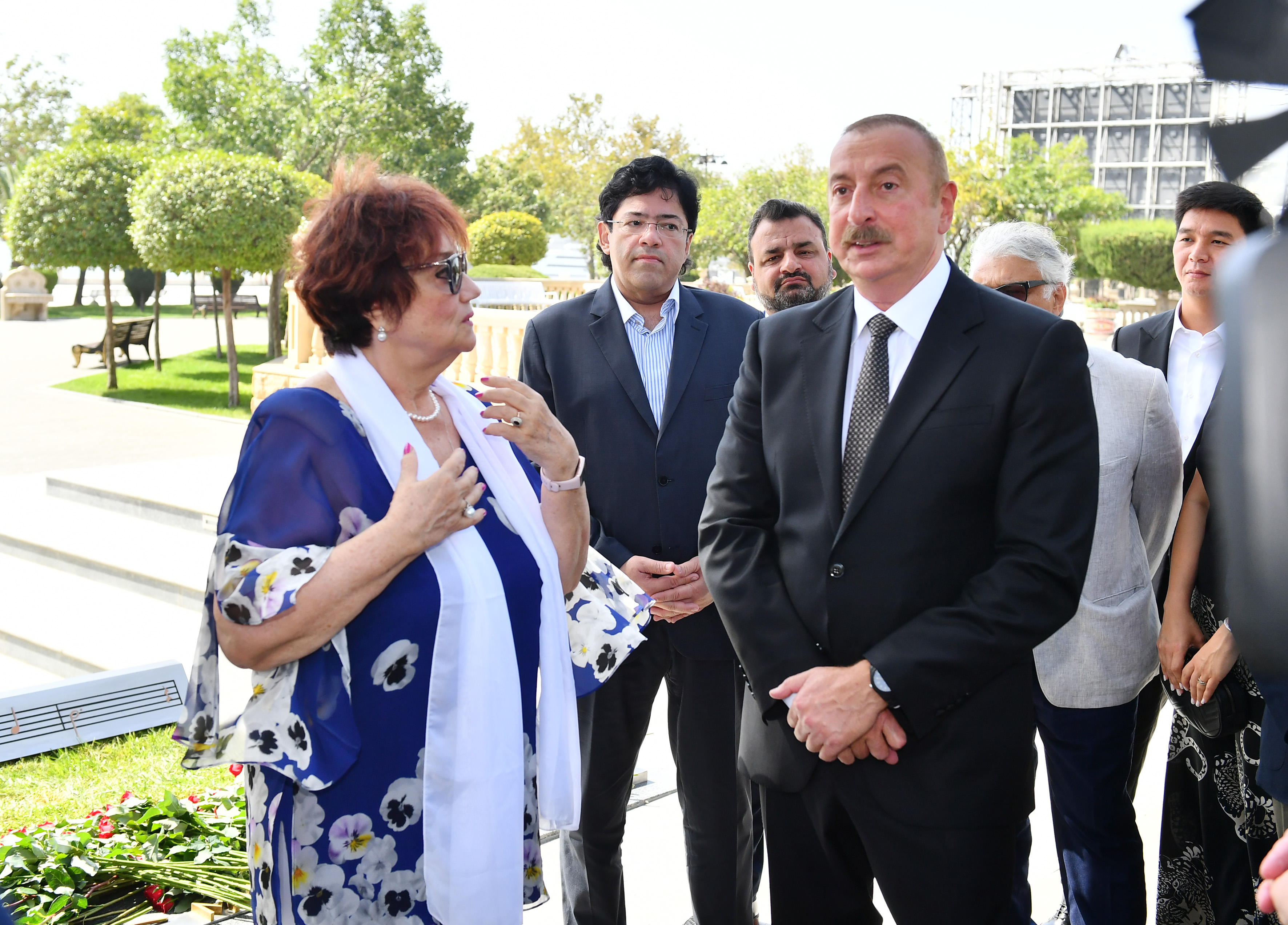 Квартира магомаева и синявской в москве