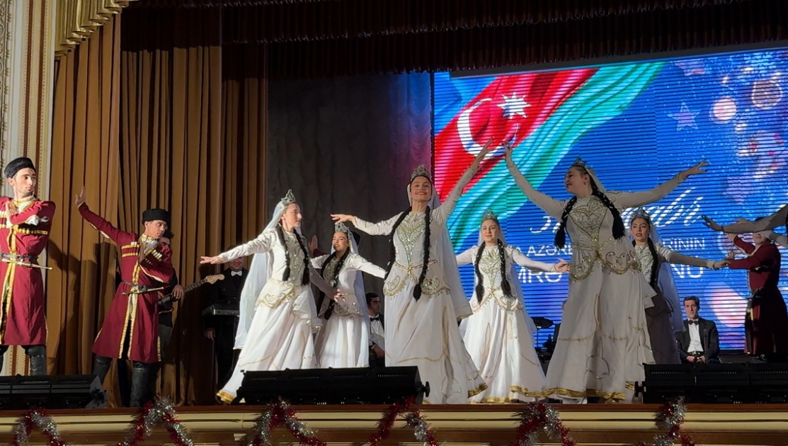 BDU-da Dünya Azərbaycanlılarının Həmrəyliyi Gününə həsr olunmuş bayram tədbiri