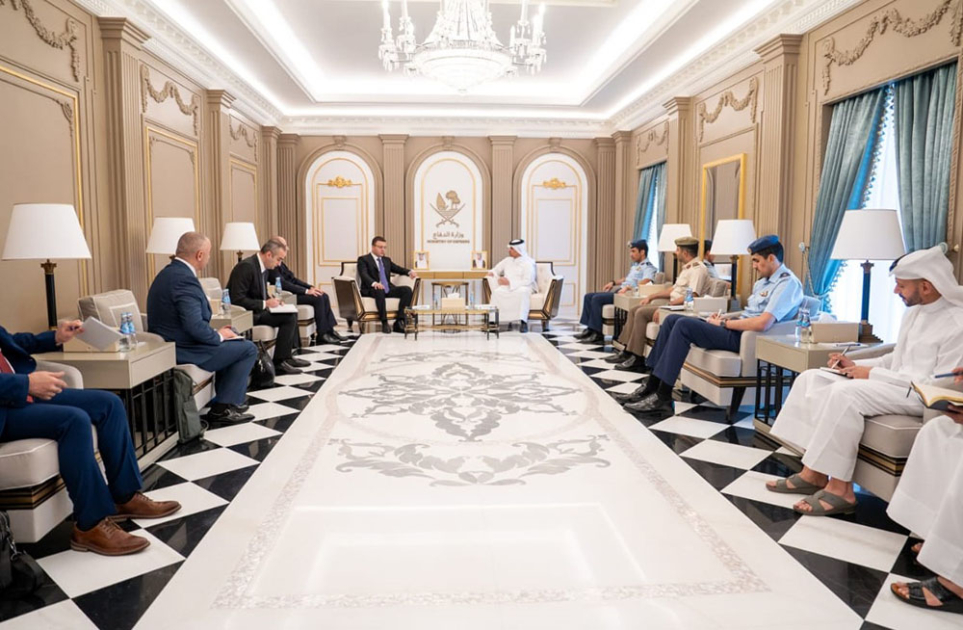 Müdafiə nazirinin müavinləri Qətərə səfər ediblər