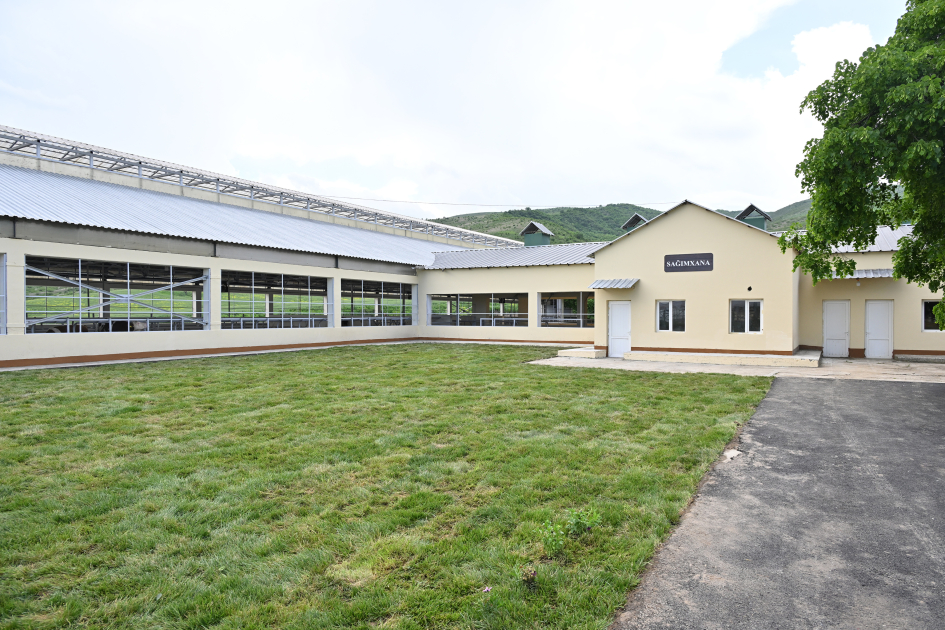 “Qoç Ət” Kəndli Fermer Təsərrüfatı MMC-nin Xocalının Xanabad kəndindəki heyvandarlıq kompleksinin açılışı olub YENİLƏNİB “Qoç Ət” Kəndli Fermer Təsərrüfatı MMC-nin Xocalının Xanabad kəndindəki heyvandarlıq kompleksinin açılışı olub YENİLƏNİB