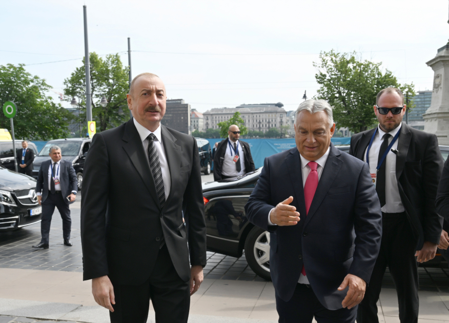 Budapeştdə Türk Dövlətləri Təşkilatının Dövlət Başçıları Şurasının qeyri-rəsmi iclası başlayıb YENİLƏNƏCƏK