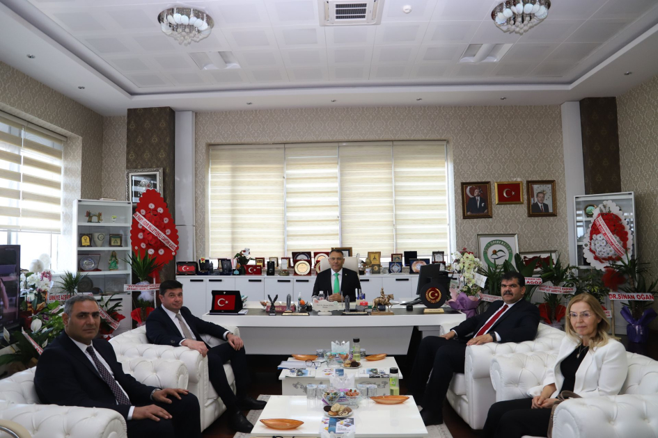 İğdırda Azərbaycan ilə Türkiyə arasında təhsil sahəsində əməkdaşlığın perspektivləri müzakirə olunub