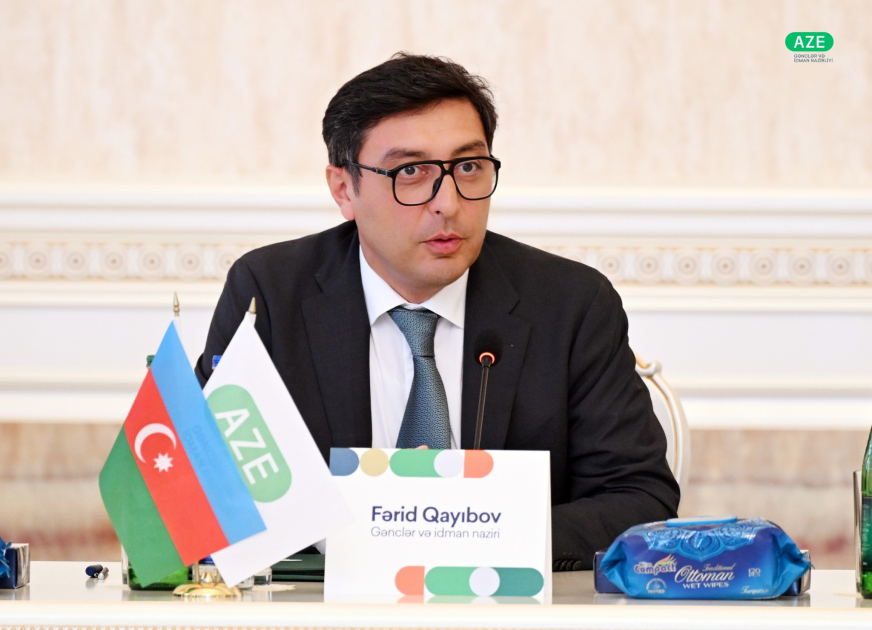 “BDU könüllüləri” “Süni intellekt etikası məktəbi” layihəsini təqdim edib