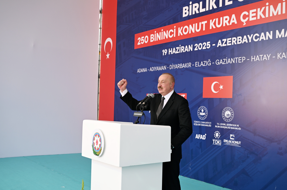 Türkiyənin Kahramanmaraş şəhərində “Azərbaycan” məhəlləsinin açılış mərasimi keçirilib YENİLƏNİB - 6 Türkiyənin Kahramanmaraş şəhərində “Azərbaycan” məhəlləsinin açılış mərasimi keçirilib YENİLƏNİB - 6