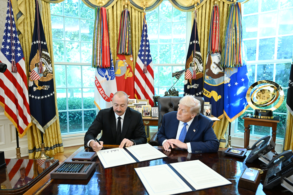 Vaşinqtonda Azərbaycan Respublikası Hökuməti ilə Amerika Birləşmiş Ştatları Hökuməti arasında Anlaşma Memorandumu imzalanıb