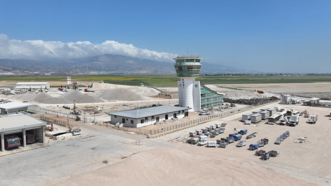 Türkiyədə 2023-cü il zəlzələsindən zərər görmüş hava limanının işi bərpa olunacaq