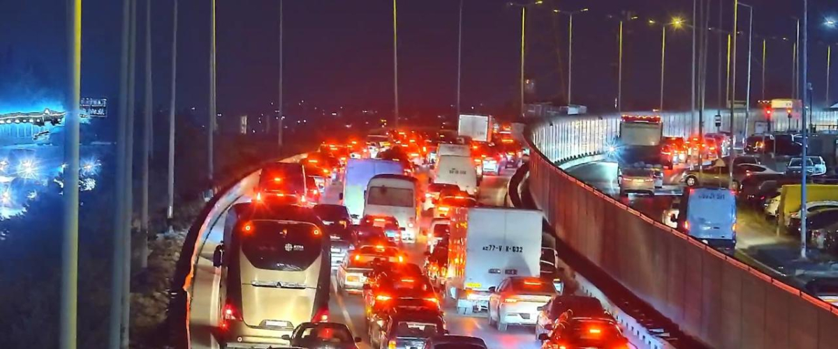 Paytaxtın Yasamal rayonunda yol-nəqliyyat hadisəsi baş verib