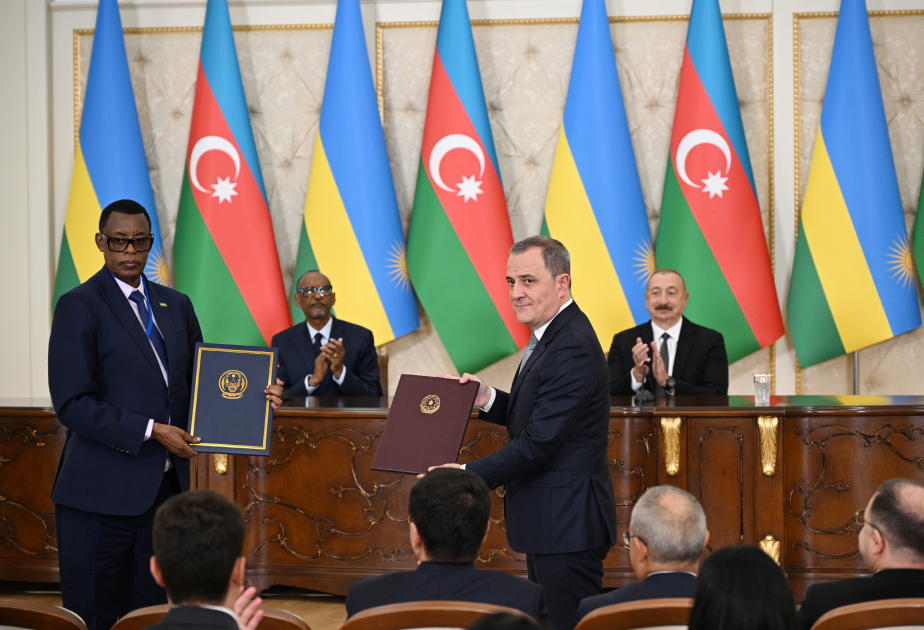 Azərbaycan ilə Ruanda arasında imzalanmış sənədlər mübadilə olunub, sonra prezidentlər mətbuata bəyanatlarla çıxış ediblər YENİLƏNƏCƏK