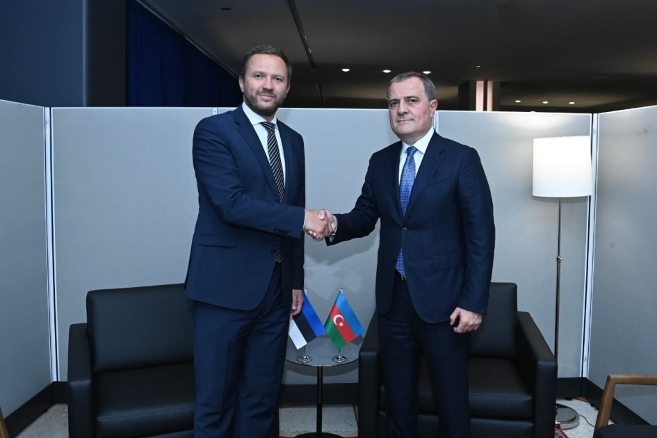 Azərbaycan və Estoniya arasında əlaqələrin genişləndirilməsi imkanları müzakirə olunub