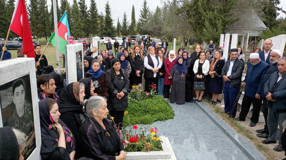 Vətən müharibəsinin Göyçaydan olan ilk şəhidi Zamiq Əhmədovun xatirəsi anılıb