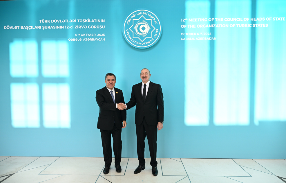 Prezident İlham Əliyev Qəbələdə TDT-nin Dövlət Başçıları Şurasının 12-ci Zirvə Görüşündə iştirak edən dövlət və hökumət başçılarını qarşılayıb