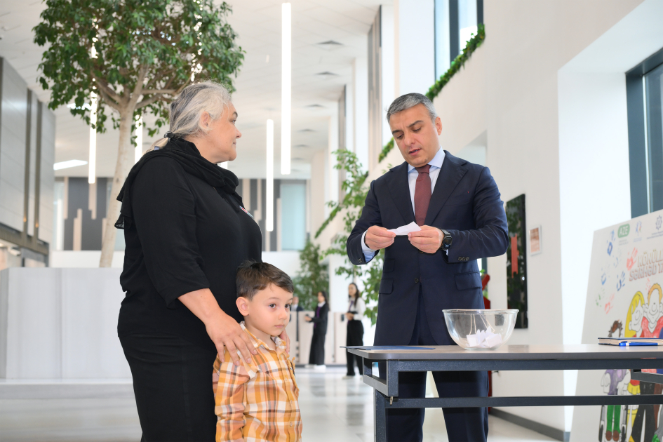Şəhid ailələrinə və müharibə ilə əlaqədar əlilliyi olan şəxslərə daha 100 mənzil verilib