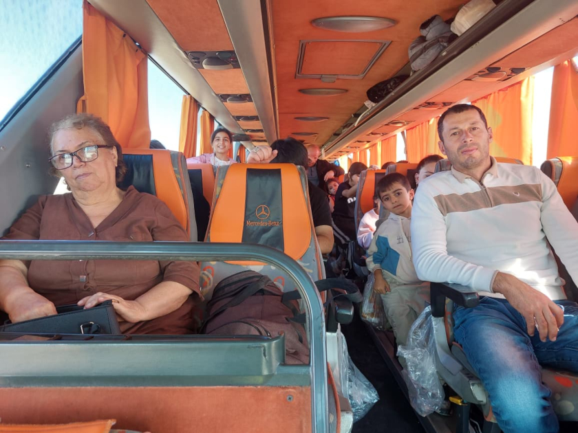 Növbəti köç karvanı Xocalı rayonunun Təzəbinə kəndinə çatıb