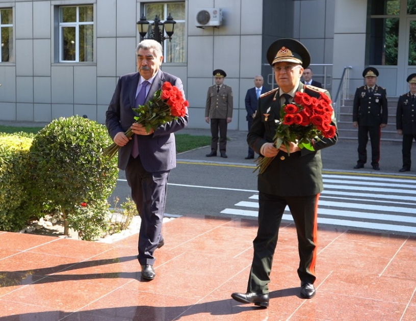 Fövqəladə hallar naziri Salyan şəhərində vətəndaşların müraciətini dinləyib