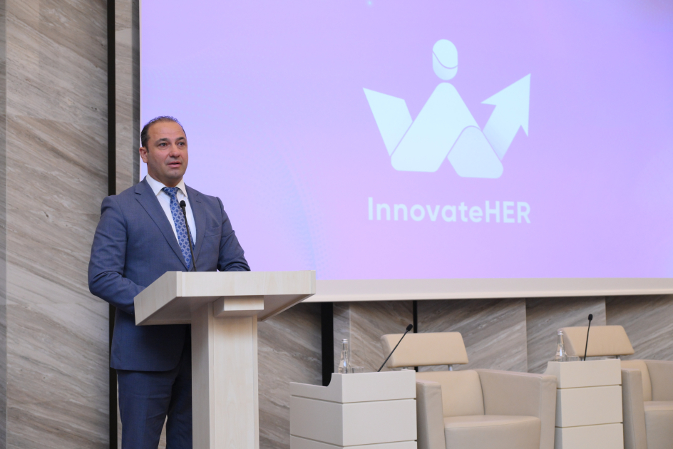 “InnovateHER: Fuelling Women’s Success in STEM” layihəsinin açılış mərasimi keçirilib