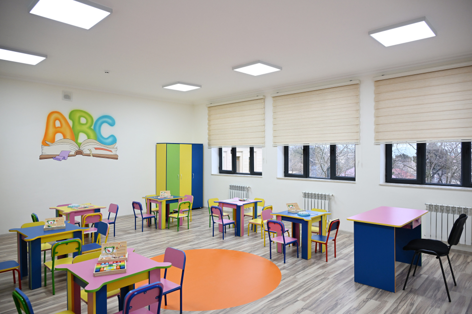 Prezident İlham Əliyev Şamaxı Avropa liseyinin yeni binasının açılışında iştirak edib VİDEO