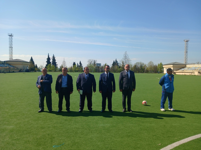 Oğuzda Ulu Öndərin anadan olmasının 103 cü ildönümü münasibətilə minifutbol yarışlarına start verilib