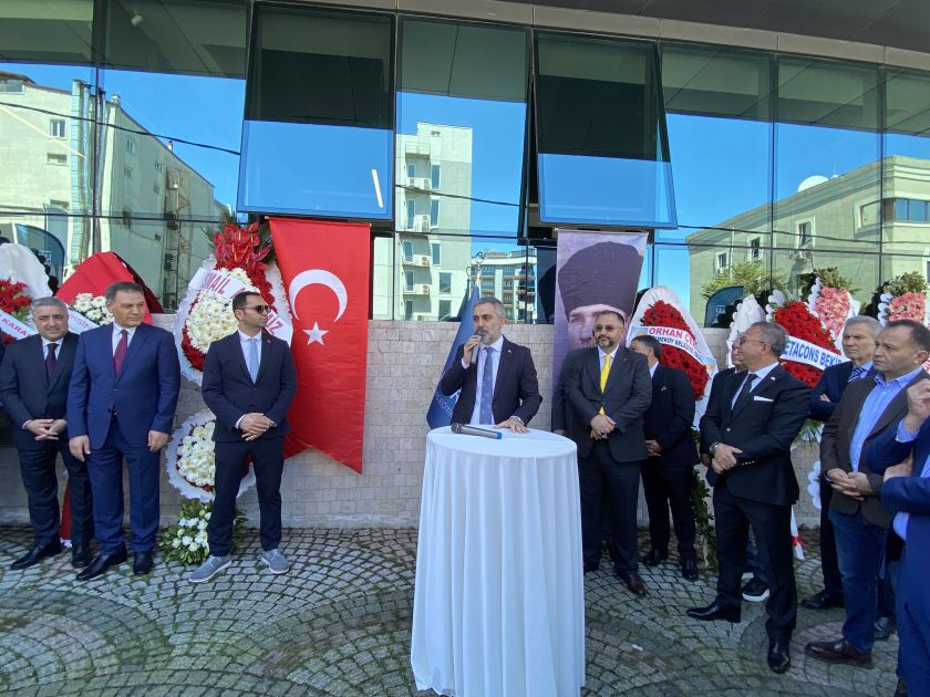 İstanbulda Qars Təhsil və Mədəniyyət Vəqfi fəaliyyətə başlayıb