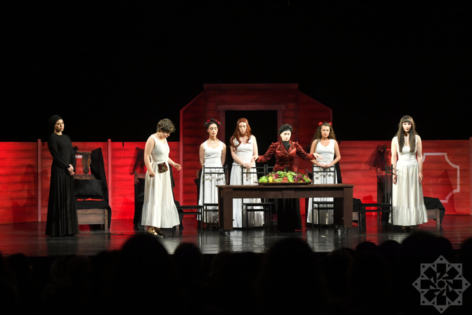 Bakıda “Bernarda Albanın evi” tamaşasının premyerası