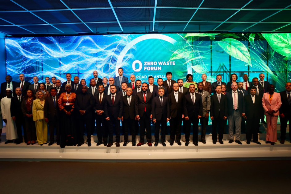 Azərbaycan İstanbulda keçirilən Sıfır Tullantı Forumunda geniş təmsil olunur