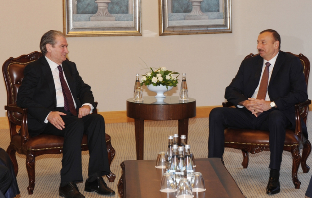 Rencontre entre le Président azerbaïdjanais Ilham Aliyev et le Premier ministre albanais Sali Berisha