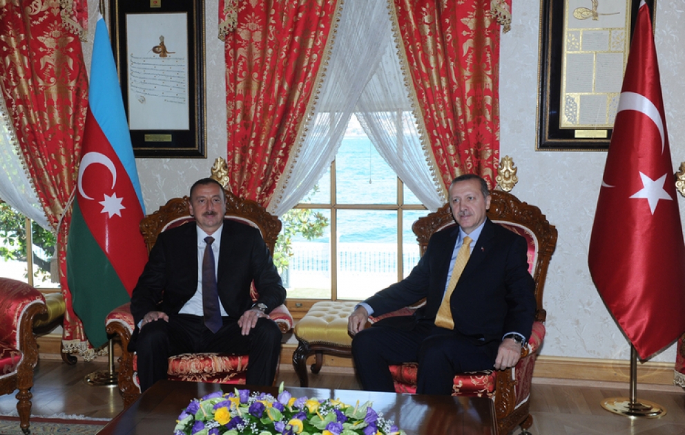 Le Président azerbaïdjanais Ilham Aliyev a rencontré le Premier ministre turc Recep Tayyip Erdogan à Istanbul