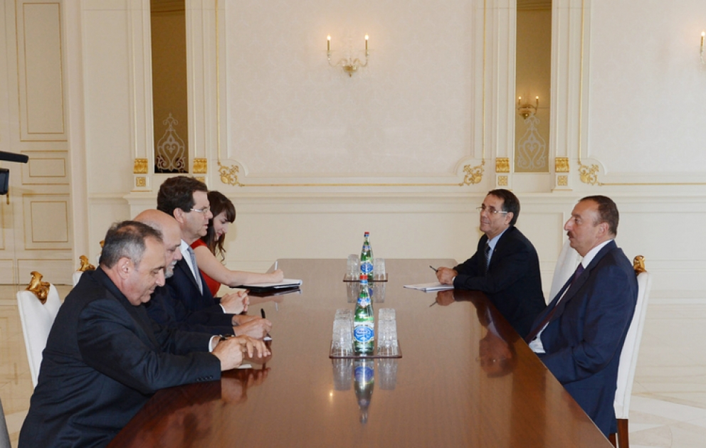 Le président azerbaïdjanais Ilham Aliyev a reçu la délégation conduite par le directeur général du Comité juif américain