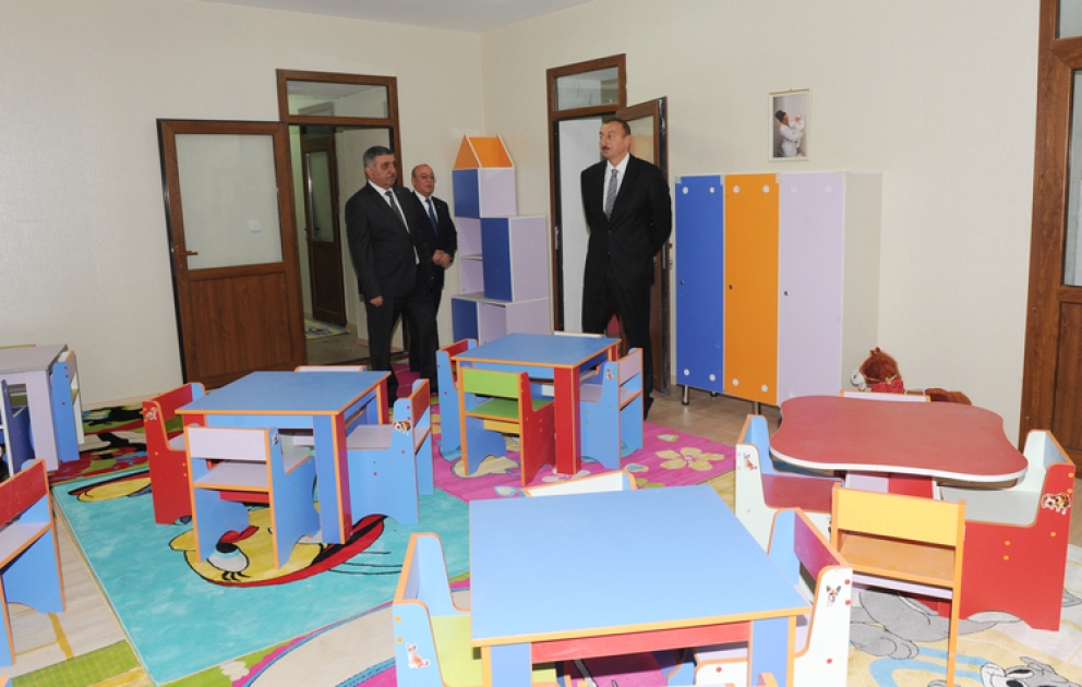 Le président azerbaïdjanais a participé à la cérémonie d’ouverture d’une école maternelle dans la village de Geuzbarakh