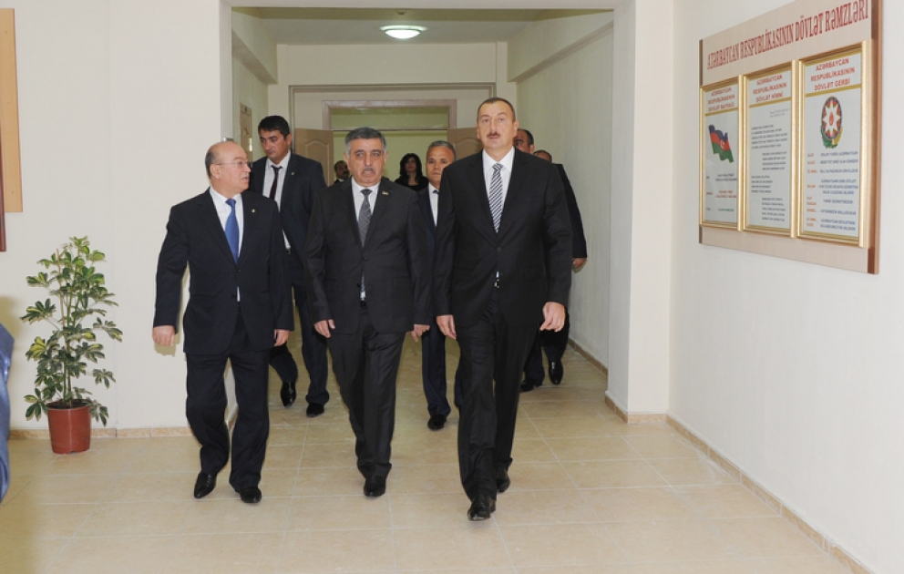 Le président M. Ilham Aliyev a participé à la cérémonie d’ouverture de l’école secondaire de Geuzbarakh à Zaqatala